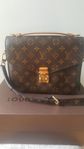 Louis vuitton monogram Pochette Metis