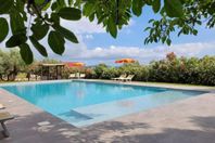 Lägenhet på eko-gård med olivodlingar, Toscana nära hav