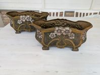 Jardinjär i gjutjärn, jugendstil, 2 st
