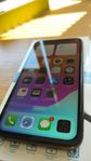 iPhone 11 pro fint skick med tillbehör 