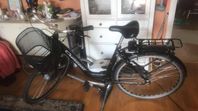 Crescent Elmi 28" tre växlar inget batteri eller laddare