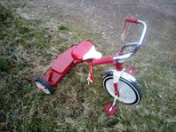 Radio Flyer Classic: Klassisk trehjuling för barn