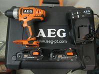 Ny  18 volt AEG Skruvdragare.