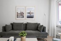 2 st. tavlor, ram och bild, Hovsta IKEA 