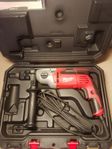 Milwaukee PD2E 24 R    Slagborrmaskin