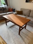 Soffbord i teak 