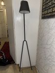 manana floor lamp