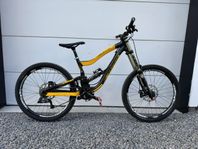 Nukeproof scalp