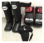 Boxning utrustning / Kampsport utrustning / handskar