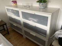 två st IKEA byråer