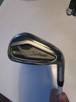 Titleist T300 Gap wedge 48 grader Lady flex 