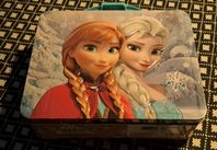 Frozen Anna & Elsa lunchbox  Disney