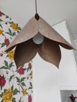 Design lampa i metall (järn)
