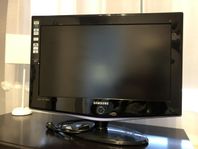 SAMSUNG 26 HD LCD TV / LE26R73BD