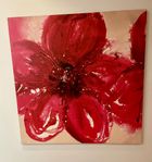 Canvas, tavla en fin röd blomma 90 x 90 cm