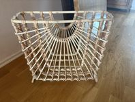 Tidningsställ (rotting/bambu)