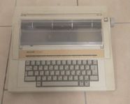 skrivmaskin el sharp lite använd