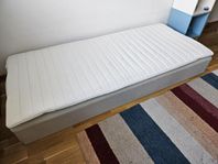 Säng 90 cm