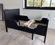 Barnsäng IKEA Sundvik brunsvart