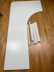 Skrivbord och stol