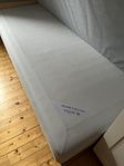 IKEA 90-säng och madrass 