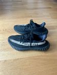 Yeezy Boost 350 V2 Oreo stl 42
