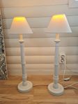 2 stycken lampor Shabby Chic Träfot
