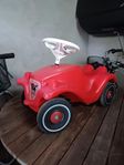 Röd bobbycar
