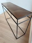 Sidobord / sideboard från Notre Monde