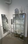 ”Ljusnan” Stort Glasskåp (Display)
