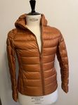Uniqlo - orange - ultra light down