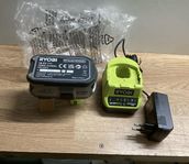 Ryobi batteri + laddare