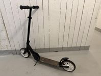 Sparkcykel Stiga med rejäla hjul