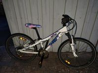 24 tum cykel