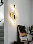 Elegant vägglampa Gyllene Design i Aluminium & Akryl