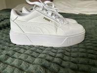 Puma sneakers 