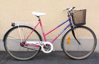 3 Växlad Cykel med hand o fotbroms  + korg - 28 tum 