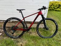 Halva nypriset! Helt ny kolfiber-MTB White XC290 Ultimate GX