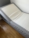 Ställbar säng 90x200 cm