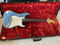 Fender Stratocaster Custom Shop 1968 Lake placid blue