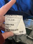 Marinblått överkast Ikea Indira dubbelsäng