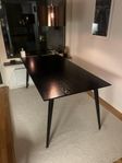 Sleepo matbord 180cm. Nypris 3600kr 