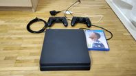 Ps4 Slim 1 Tb 2 handkontroller med alla kablar