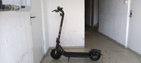 NAVEE ELSCOOTER V25
