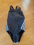 Adidas baddräkt st 128 Ny!