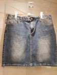 Supersnygg jeanskjol stl 42 med glammigt glitter Street one