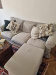 soffa med fotpall från ikea