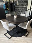 WoodenforgeMatgrupp med 4 stolar Chatham(Mio)