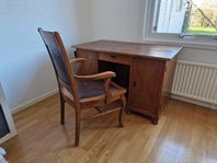 Skrivbord & stol