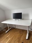 Skrivbord 